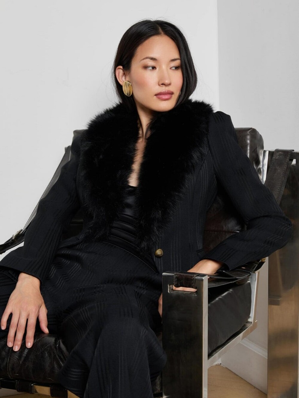 L'Agence Kaisley Faux Fur Collar Blazer Black Shadow Stripe - Picture 3 of 9